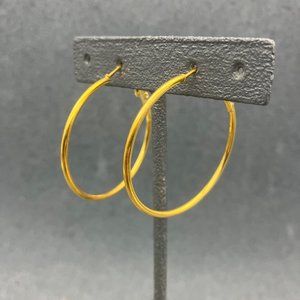 Hoop Pierced Earrings Gold Yellow Latch 1.25 Inch Simple Classic Retro Soft Girl
